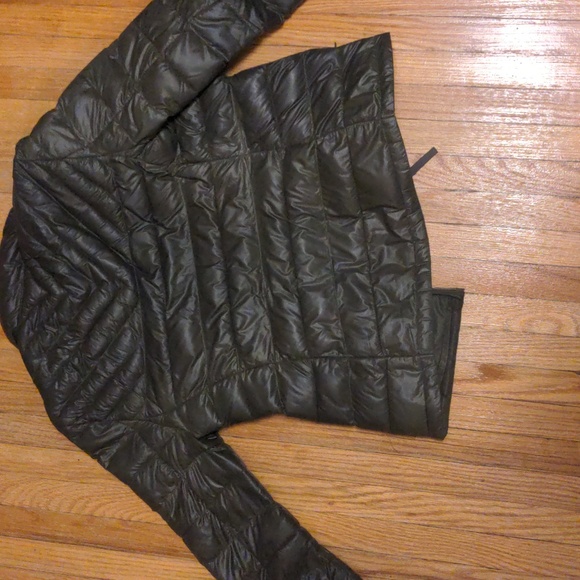 Gap Puffer Jacket - Picture 5 of 5